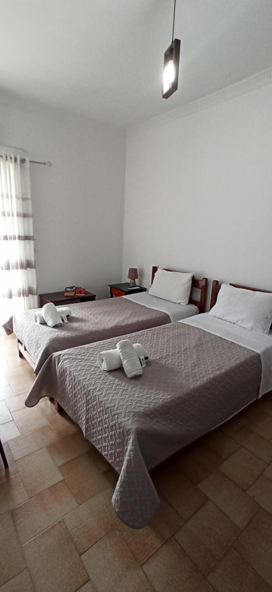Modern Central Αpt 500M From The Beach. Chania  Bagian luar foto