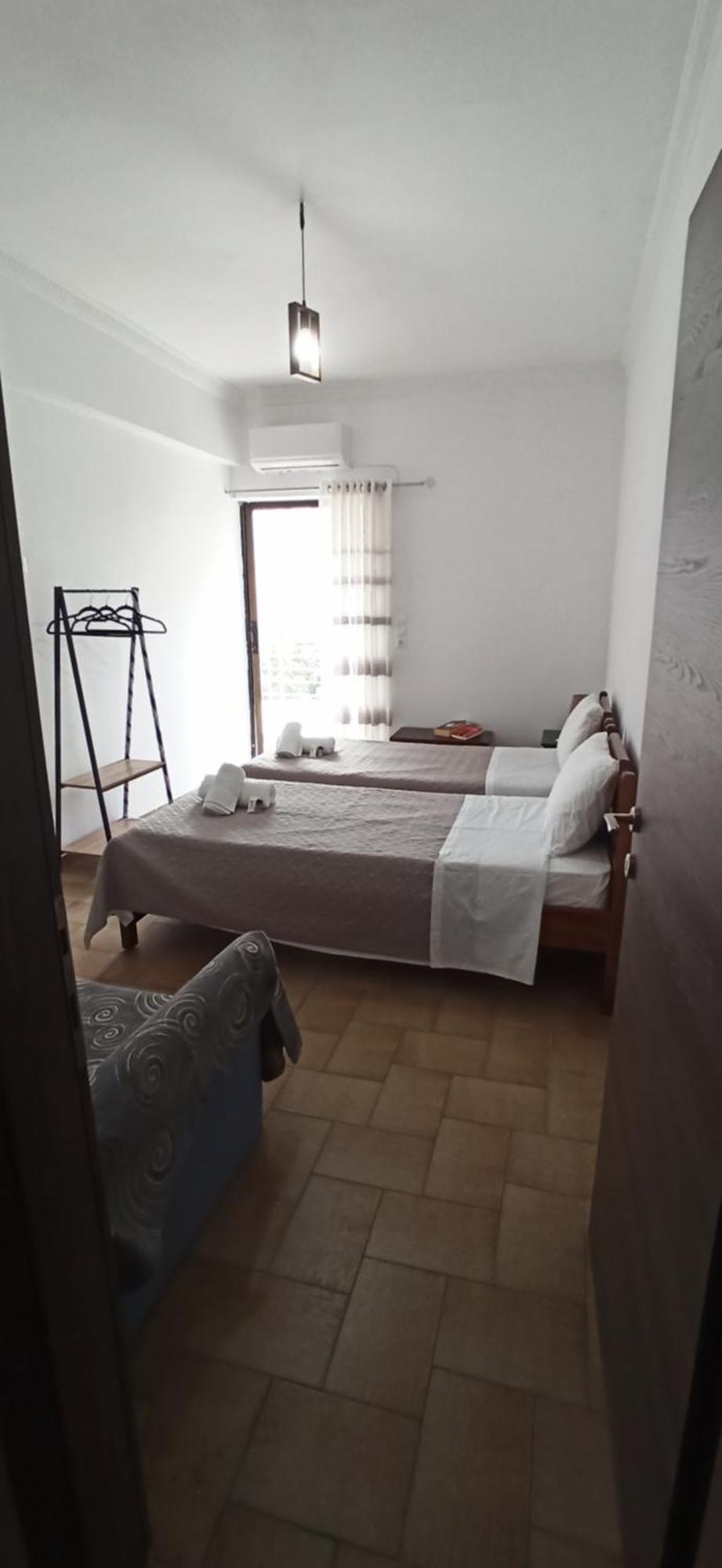 Modern Central Αpt 500M From The Beach. Chania  Bagian luar foto