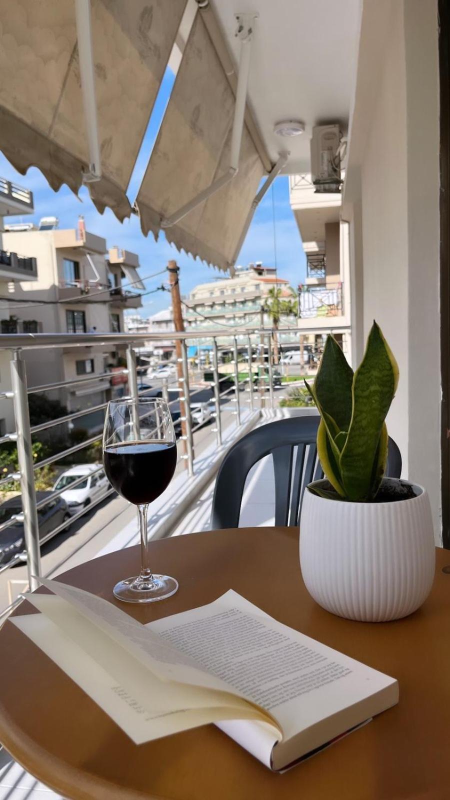 Modern Central Αpt 500M From The Beach. Chania  Bagian luar foto